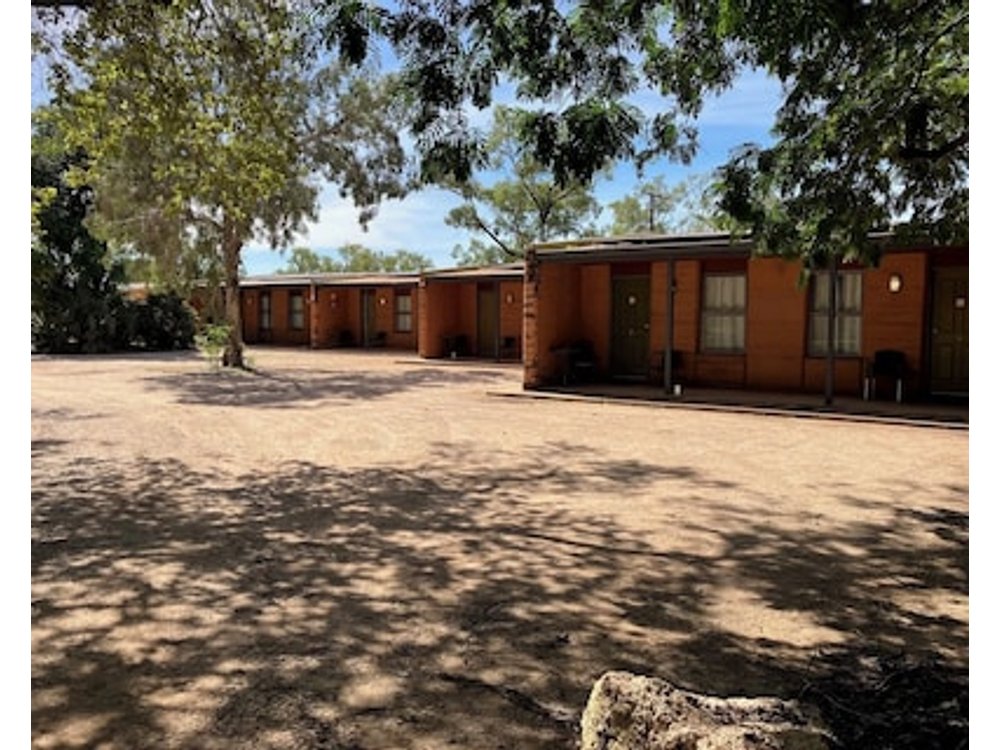 Territory Manor Motel & Caravan Park