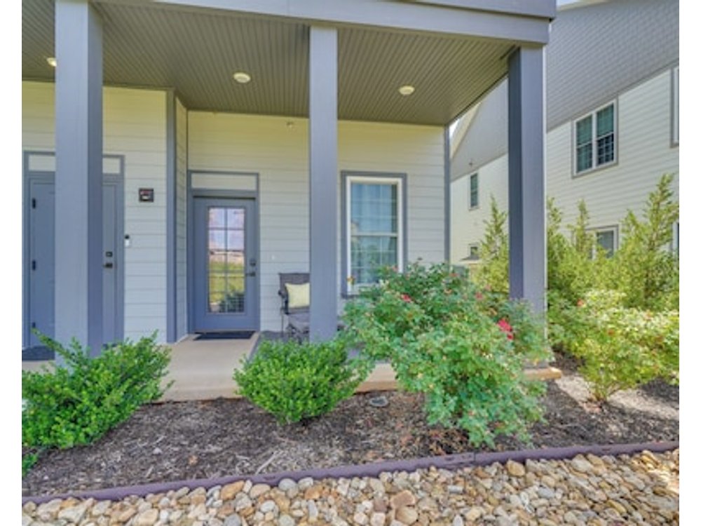 Walk To Historic Maryville: True Southern Getaway!