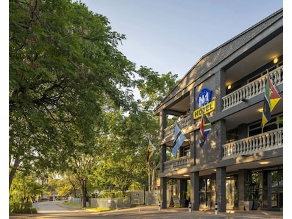 N1 Hotel & Campsite Victoria Falls