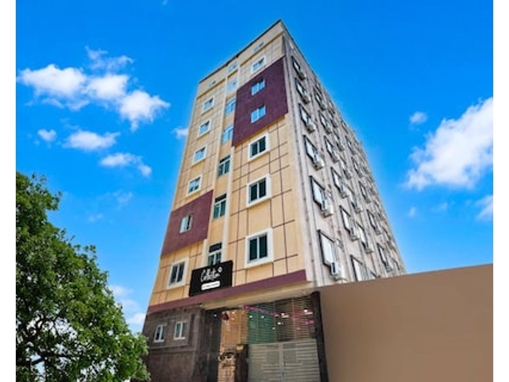 Super Townhouse Kokapet Formerly Aarian Tej Nilayam