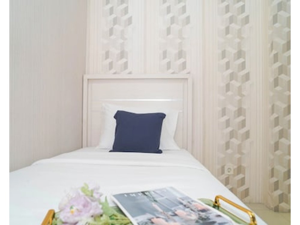 Warm 2Br For 3 Pax At Bassura City Apartment Near Shopping Center