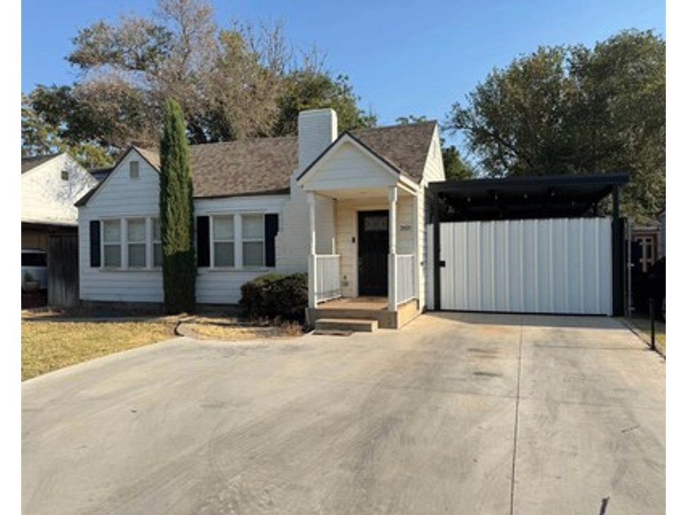 The Matador Cottage near TTU (Main House Only)