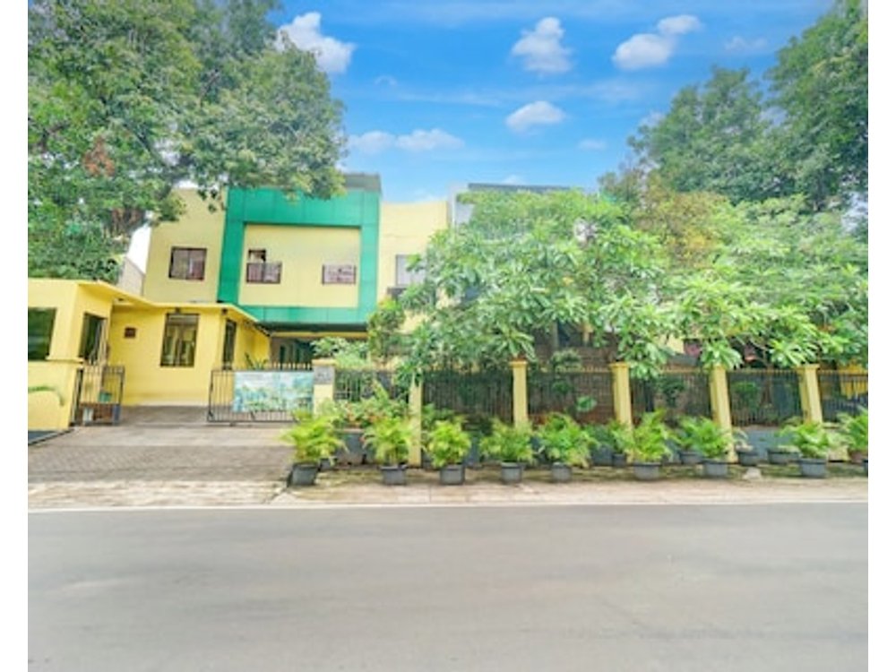 Hotel O Tebet Near Tebet Station Formerly Sabda Guest House