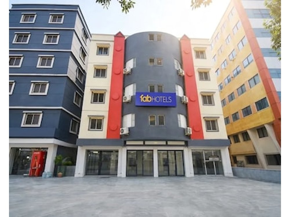 Fabhotel Swapanpurti Sai Avenue