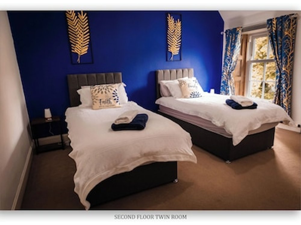 Moffat - Cosy 2-bedroom Cottage 5 Minutes Walk From The Bustling Town Centre