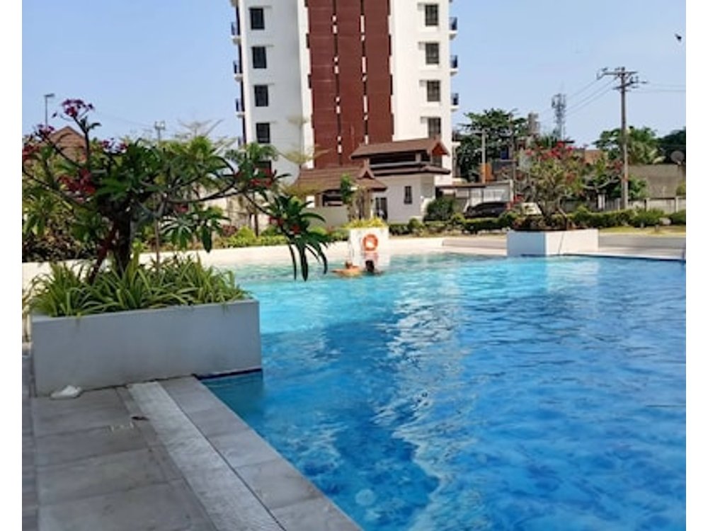 Serene 1-bedroom Apartment With Pool Access in Lapu-lapu