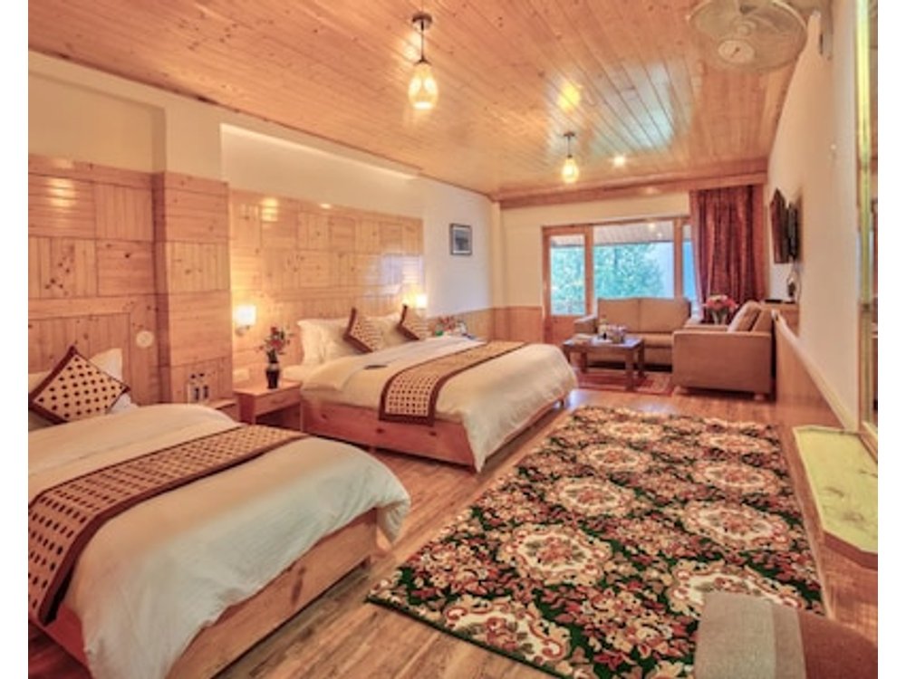 Vyas Vatika a wooden exotic Resort Near Old Manali
