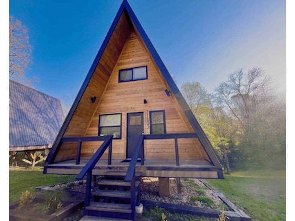 Black Gum Getaway-Cozy Forest A-frame Near Bentonville