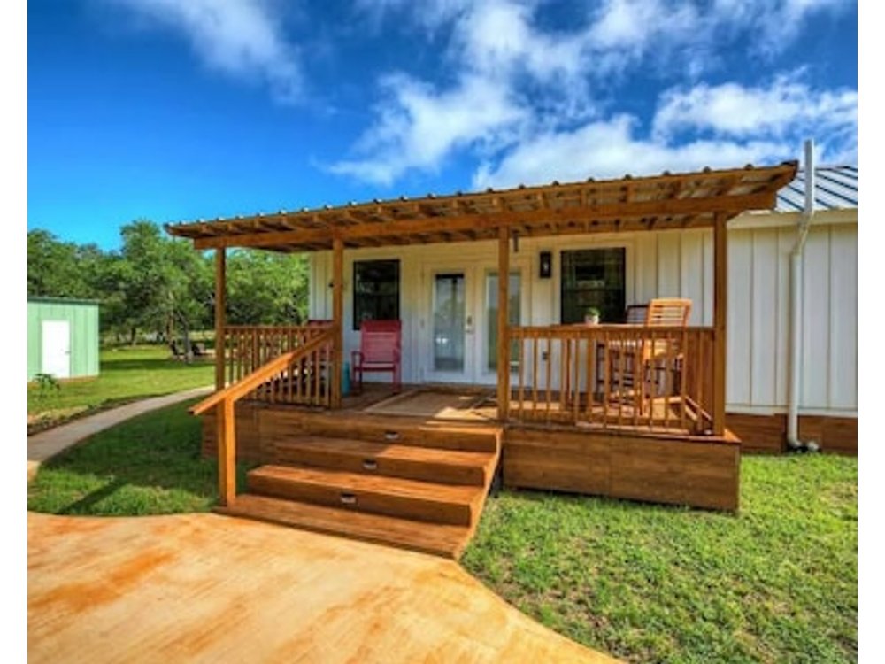 Luxurious & Intimate Cottage in Fred Wine Country!