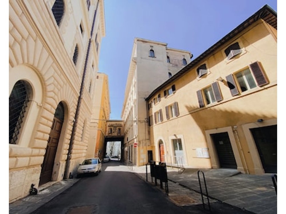 Exclusive Apartment In Piazza Italia In Perugia