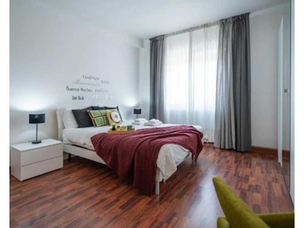 Modern house in Mestre with direct streetcar to Venice