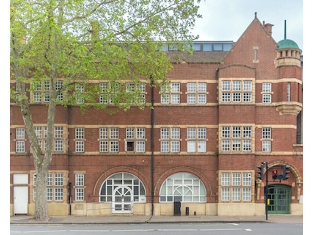 Unique Oasis in East London for Design Lovers