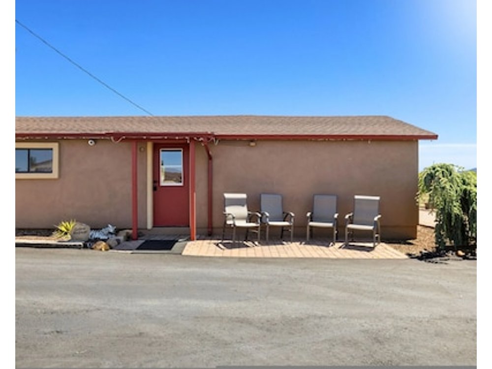 Zebra Refuge Cottage-wild Unique Prescott Stay