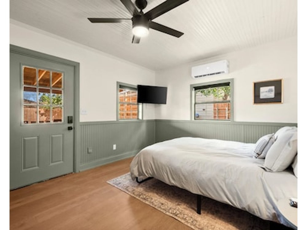 Tech Terrace Cottage - TTU J&B Coffee Brewrey