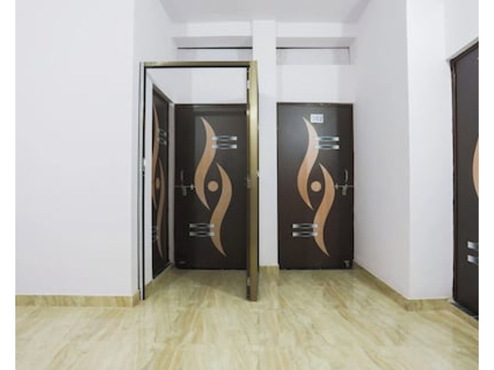 National Banaras Inn Varanasi Stations Views