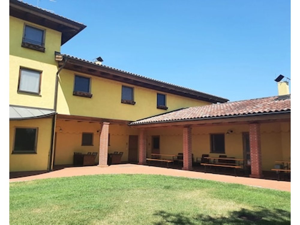 Eco-friendly Agritourism For A Quiet Stop 9km From The Center Of Verona.