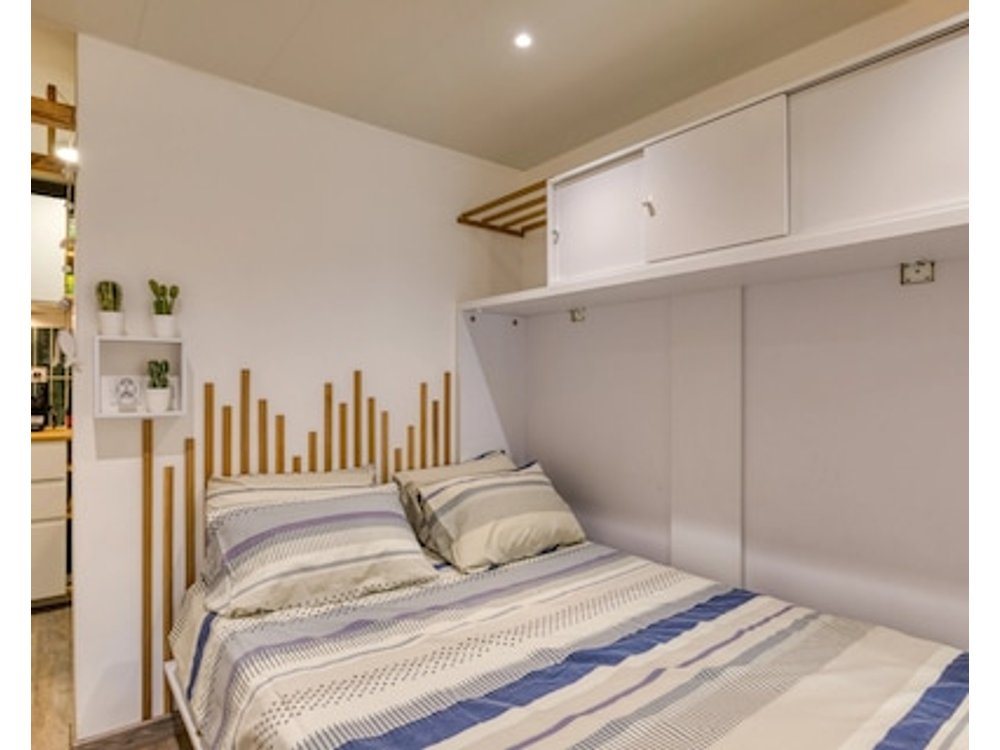 Cozy Little Studio with Private Terrace – Perfect for a Seaside Getaway