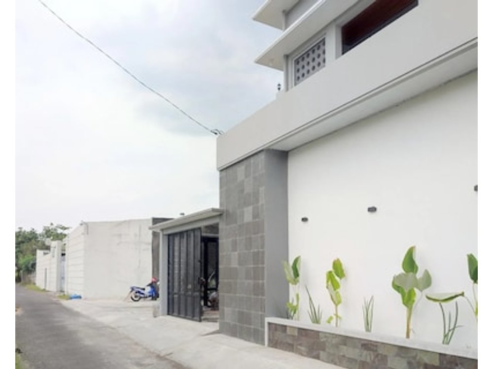 RedDoorz near Graha Saba Buana 2