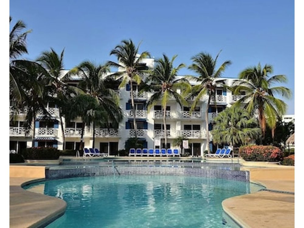 Playa Blanca Beach Resort - All Inclusive