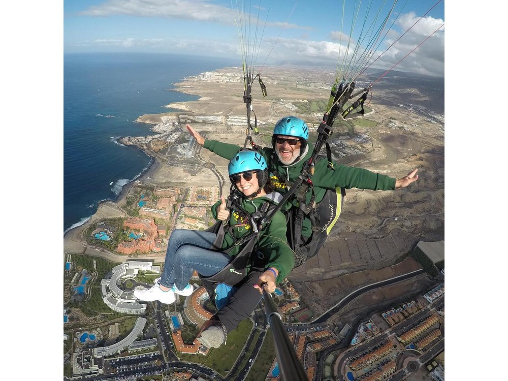 High Performance Paragliding Tandem Flight in Tenerife South