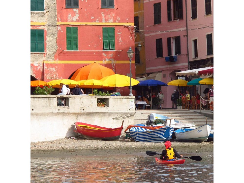 Cinque Terre Half Day Kayak Trip from Monterosso
