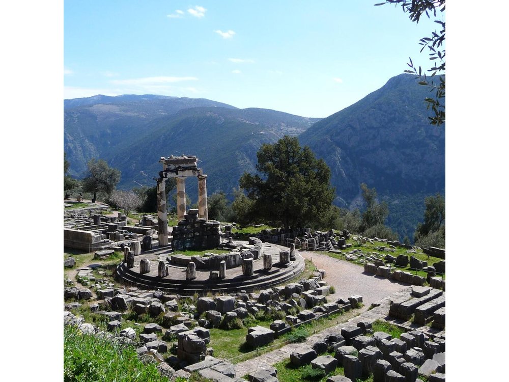 Delphi Full Day Private Tour from Athens