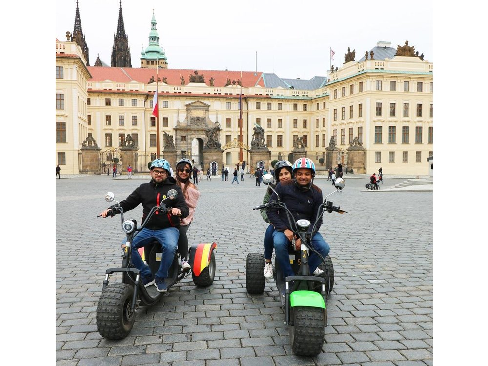 Live-Guided ️Trike-Harley️ Viewpoints tour of Prague