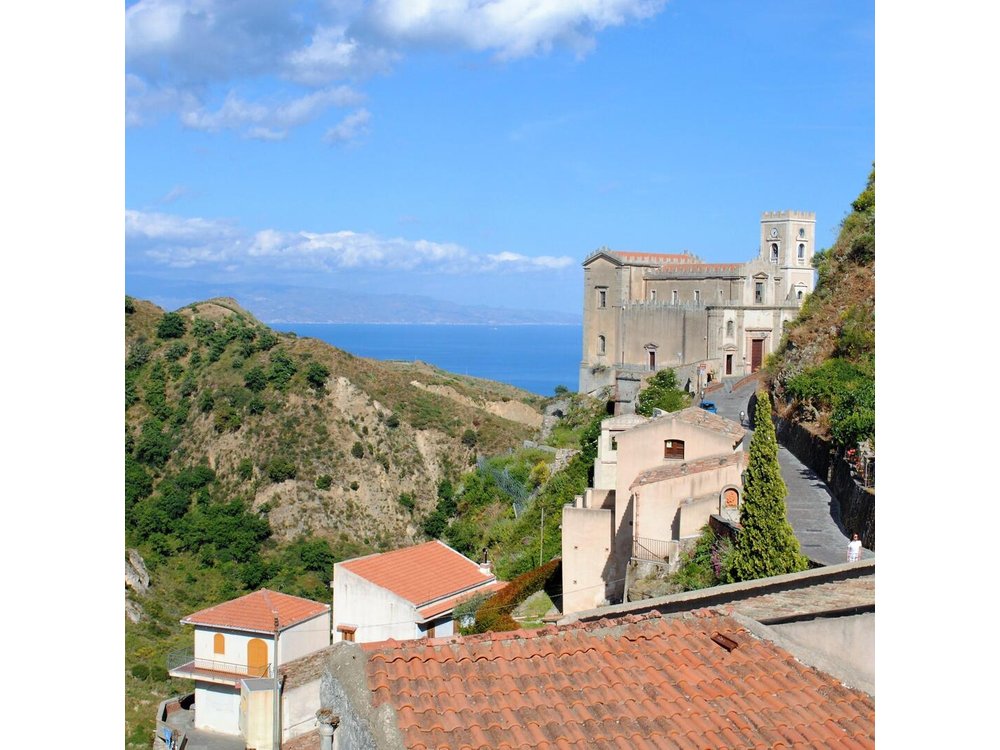 From Taormina:Private Godfather with organic Appetizer and Pasta