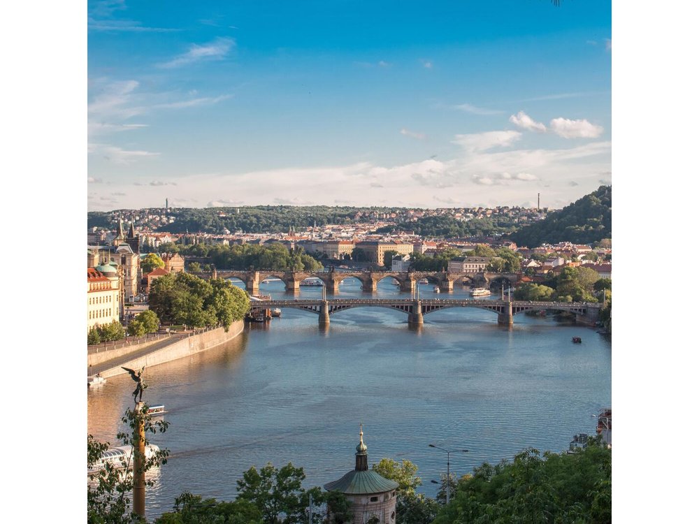 Prague Full-Day City Walking Tour and Petrin Tower