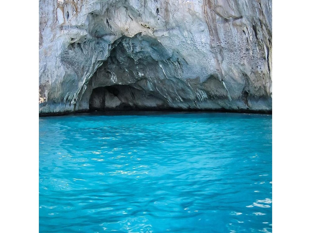 Capri Day Trip from Rome by Bus and Ferry – Multiple Options