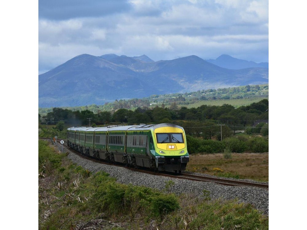 Dublin to Cork, Blarney Castle and Cóbh Heritage Centre by Train