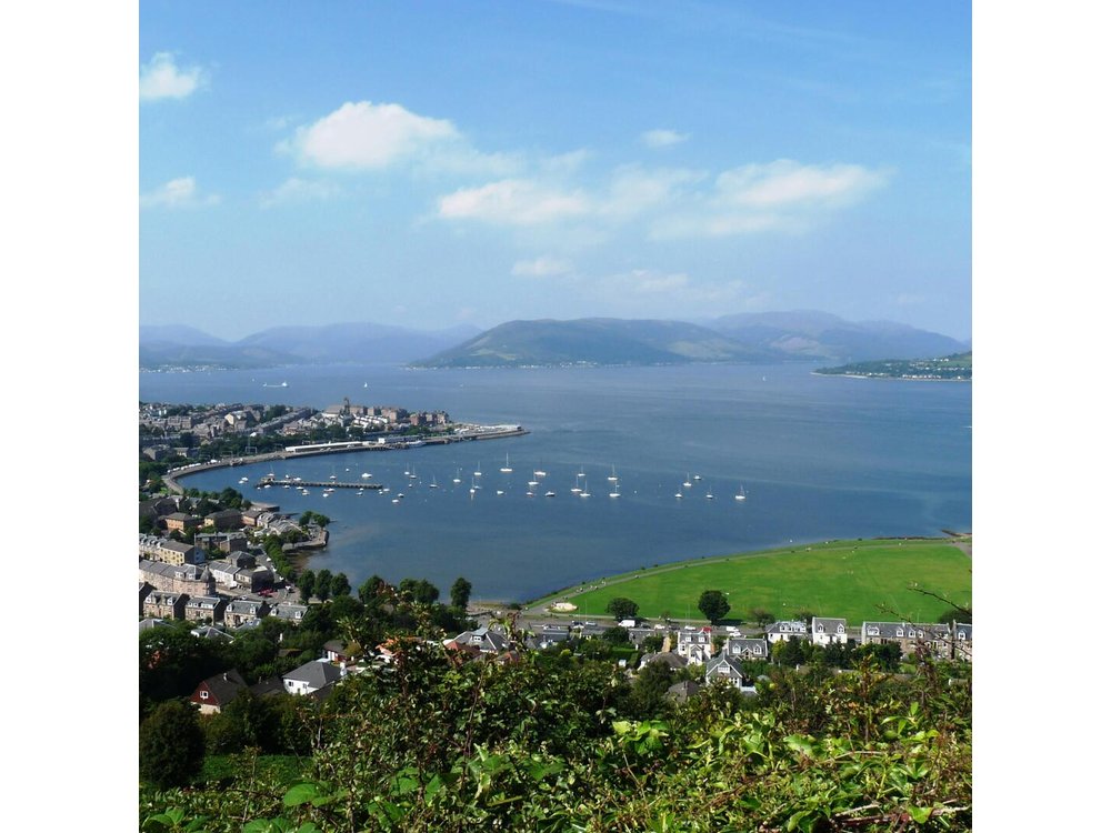 Clyde Coast Tours, see the stunning river Clyde and Argyll hills from Glasgow
