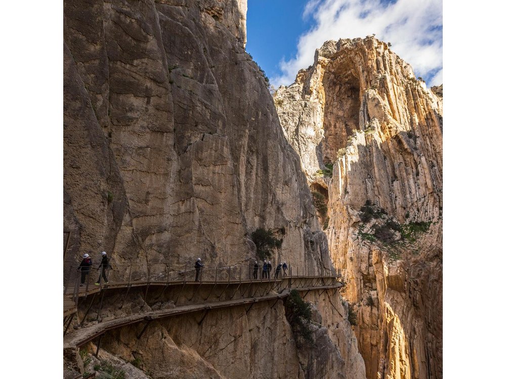 Caminito del Rey and Ardales Guided Tour from Costa del Sol
