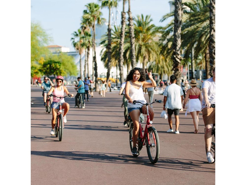 Highlights & Hidden Spots of Barcelona Bike Tour w/ Local Guide