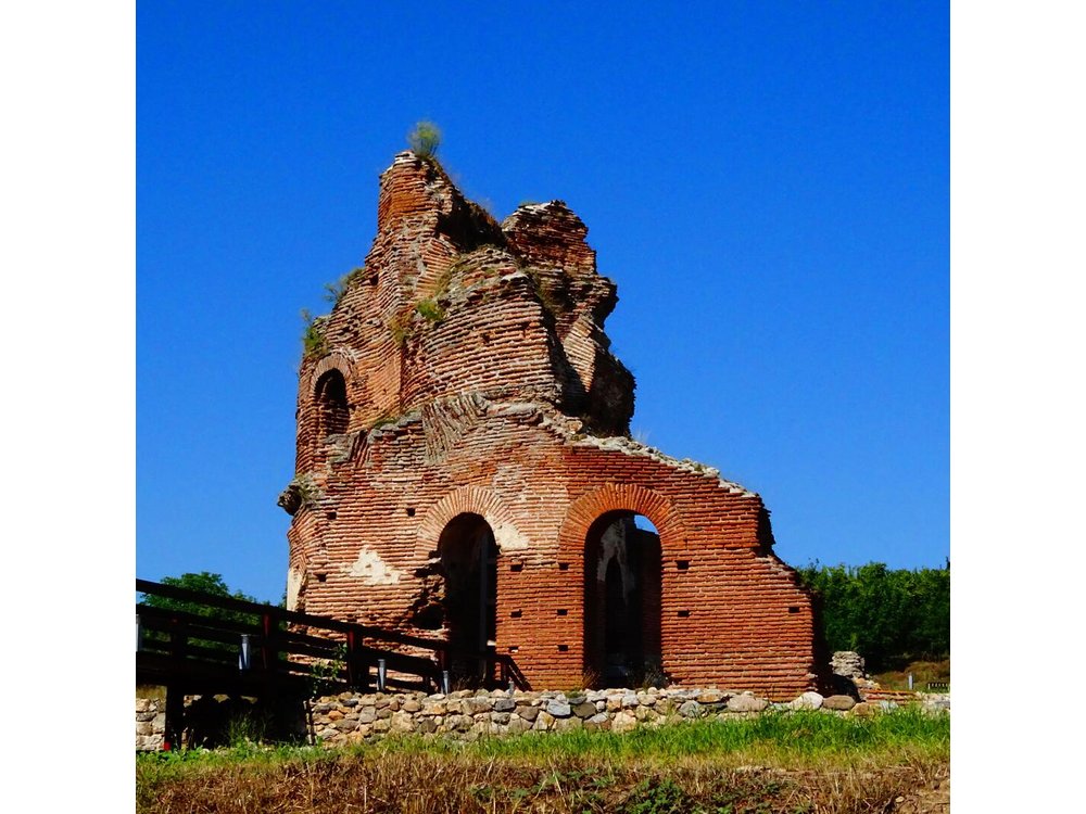 Plovdiv and Perushtitsa Day Trip with Wine Tasting from Sofia
