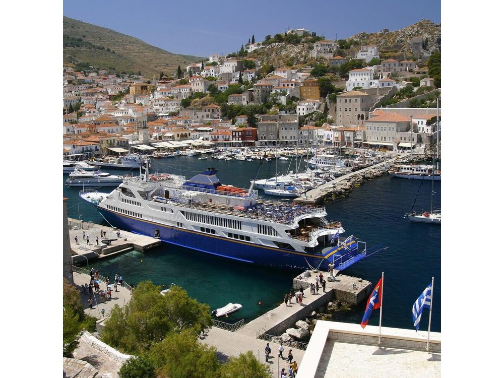 From Athens: Hydra, Poros, and Aegina Day Cruise with Lunch