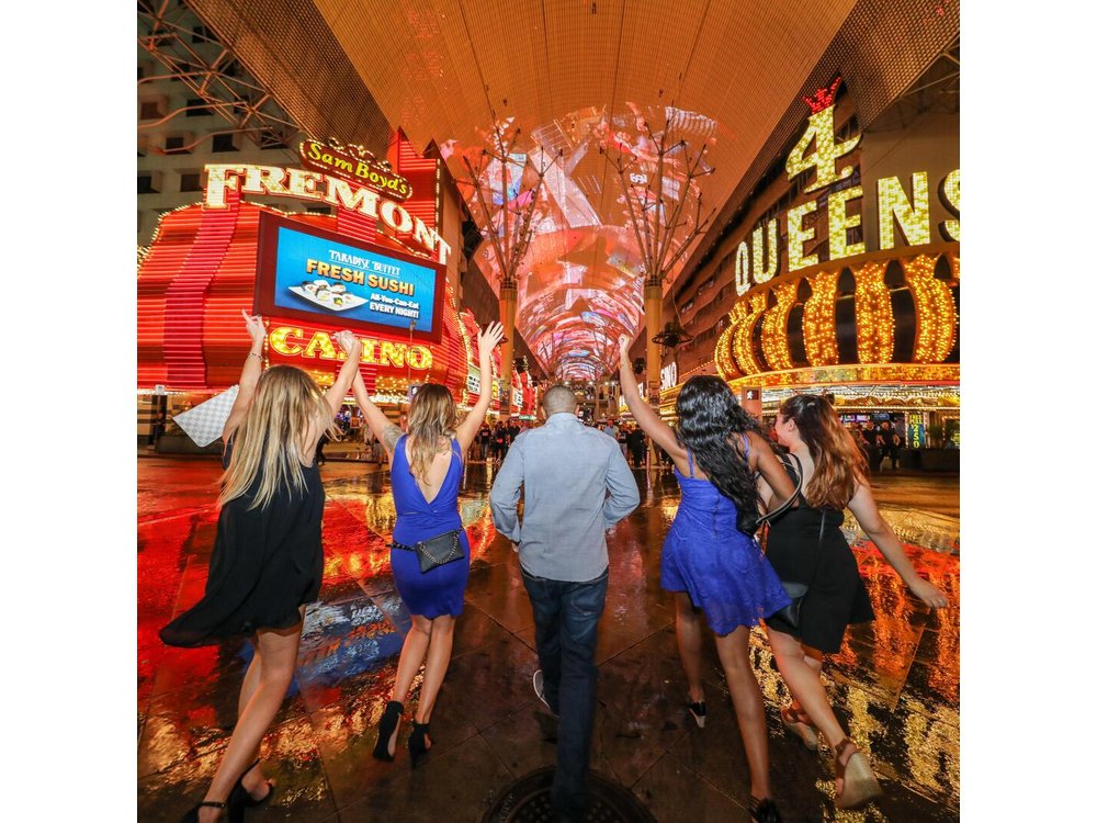 Downtown Las Vegas Nighttime Walking Tour