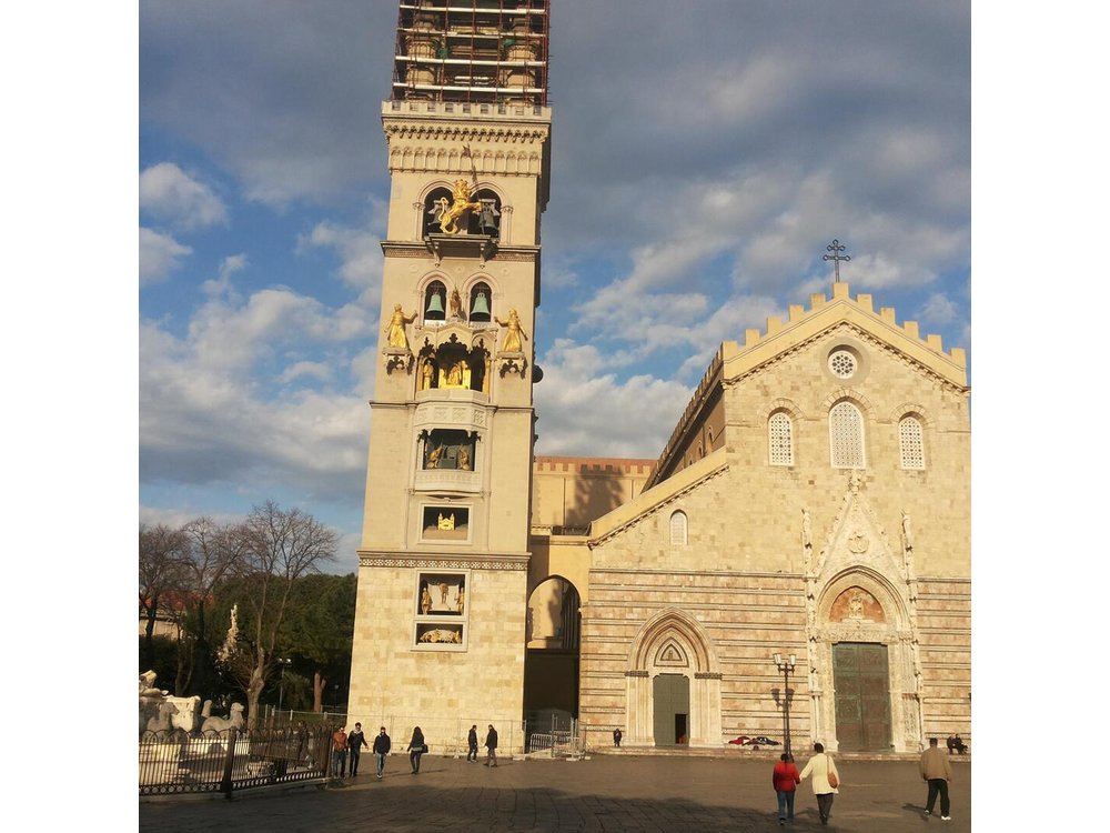 TASTE OF SICILY: Taormina, Messina + sicilian street food tasting