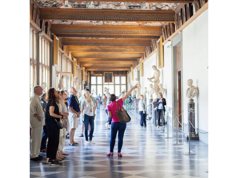 Uffizi Masterclass with Art Expert in Florence
