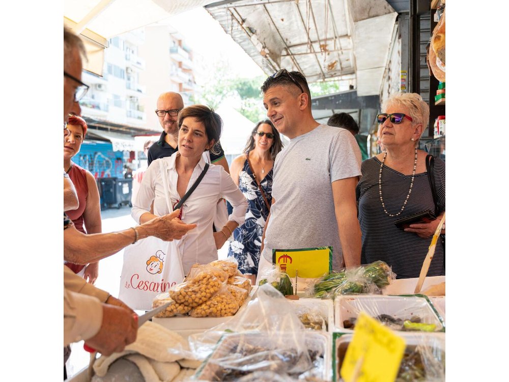 Small-group Street food tour in Rimini