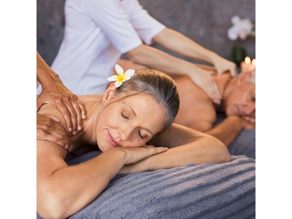 To sweat Madrid toxins in Hammam and enjoy the best couple massage downtown