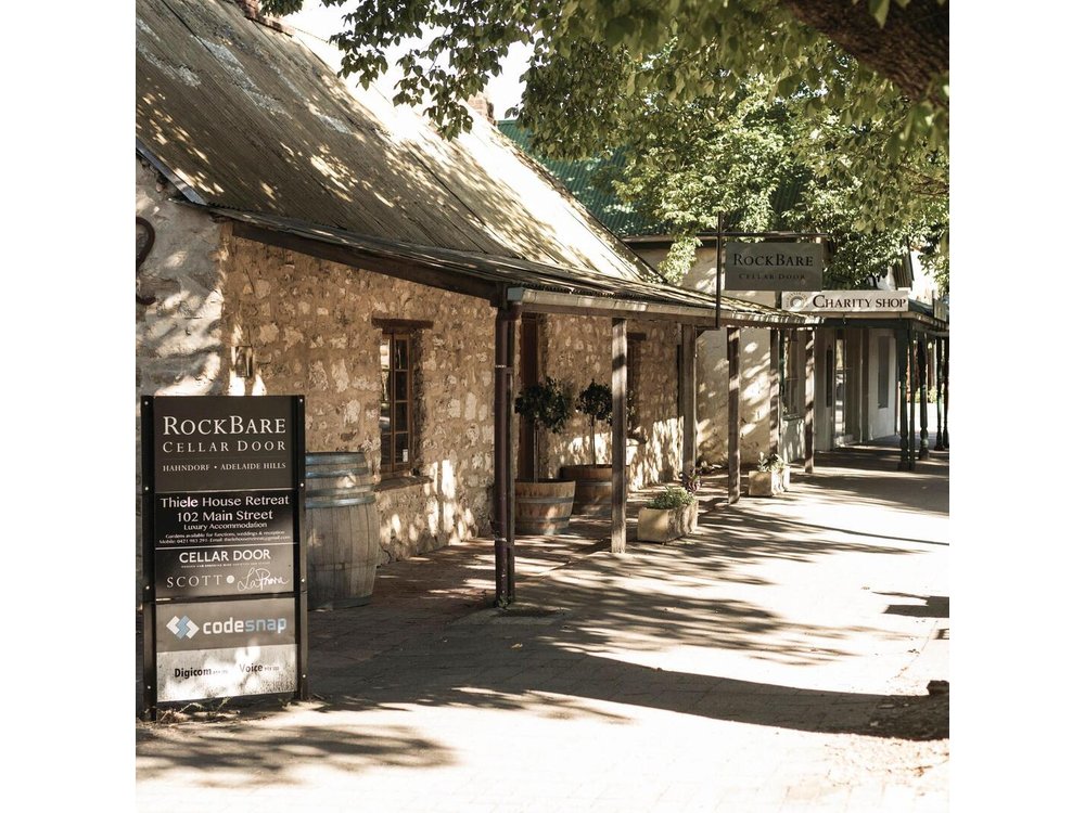 Adelaide Hills & Hahndorf Hop-On Hop-Off Wine Tour