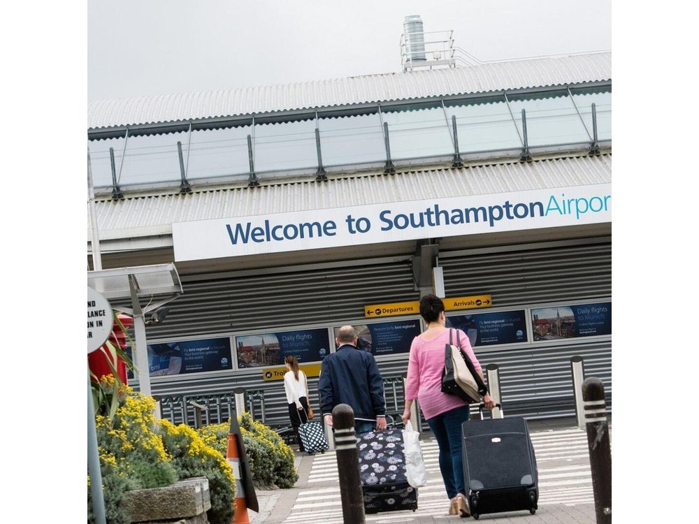 Southampton Airport to Southampton Port or Hotel