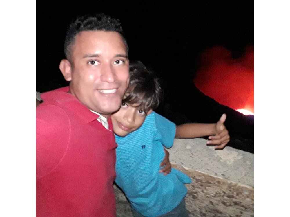 2 full days tour Granada + Lava+Leon area