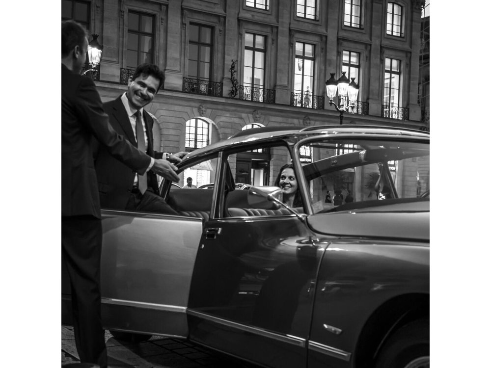 Private luxury tour of Bordeaux in a magnificent Citroen DS - 2 hours