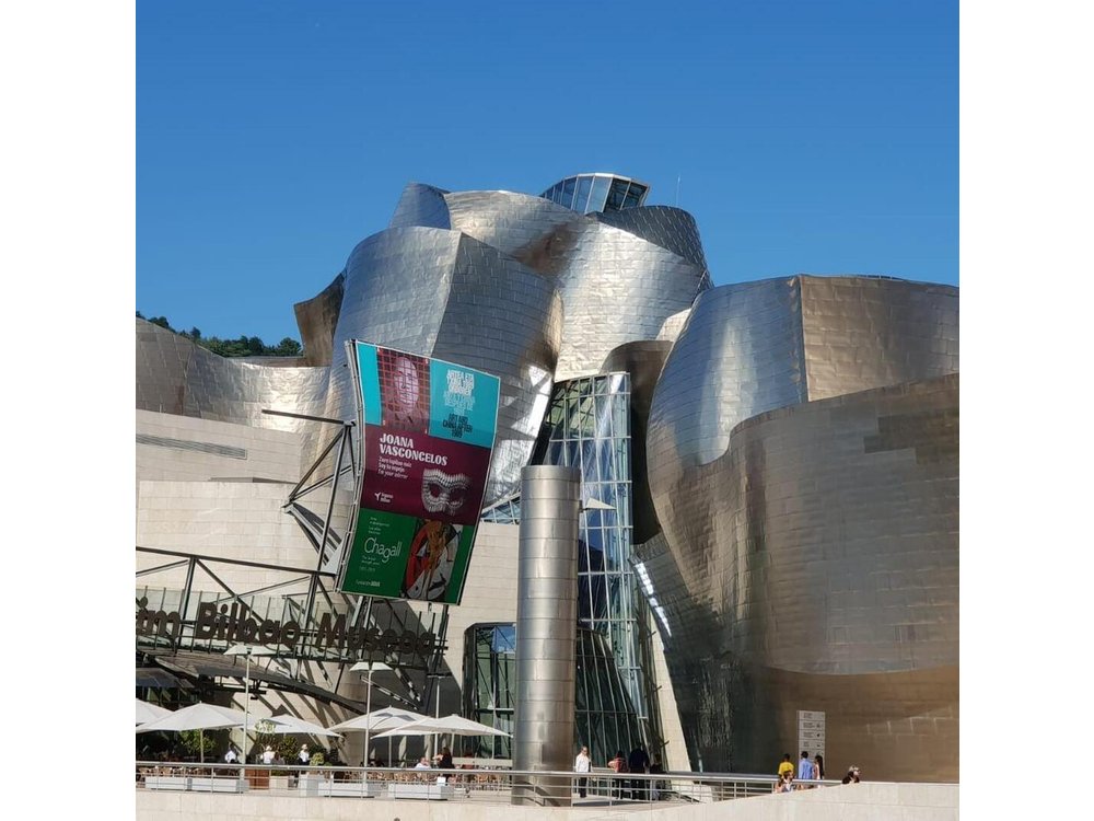 San Sebastian, Bilbao & Guggenheim Tour from Biarritz