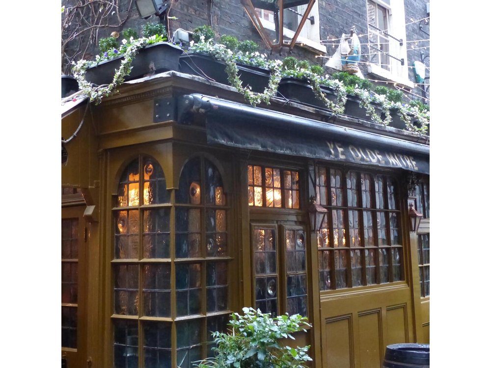 Historic Pubs of London