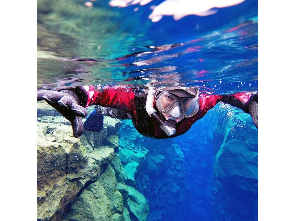 Silfra Drysuit Snorkeling Tour with Free Photos - From Reykjavik