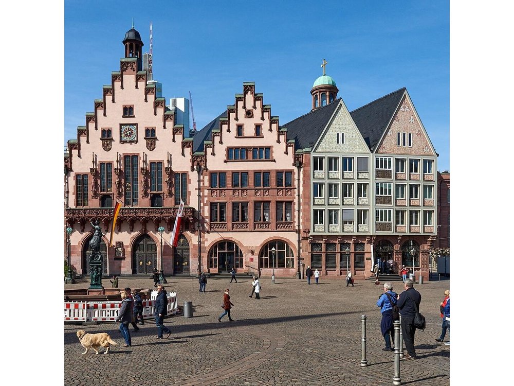 Frankfurt Impressions Express - Highlights and Hidden Gems