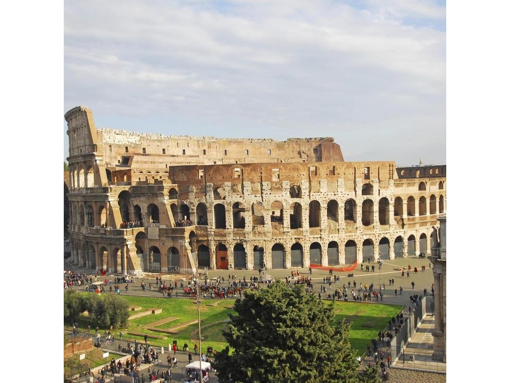 Private Rome City Tour by Luxury Vehicle: Professional Chauffeur